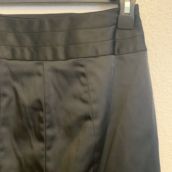 White House Black Market Black Acetate Straight Pencil Skirt Women's Size 00 - Picture 4 of 11